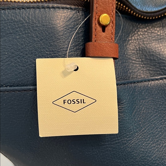 Fossil Navy Blue Leather Tote with Brown Straps - Picture 3 of 4